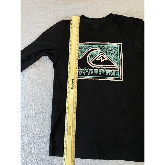 Quicksilver Sz M Front Graphic LS Black T Shirt Surf Beach Casual - Picture 6 of 7